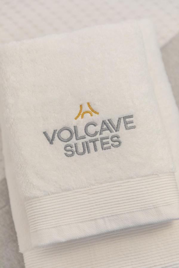 Volcave Suites Karterados  Exterior foto